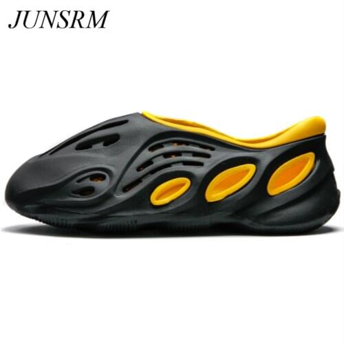 JUNSRM Hot Shoes Mens 2021 Summer New Breathable Trend Baotou Sandals Non-slip Slippers Outdoor Sandals Beach Shoes