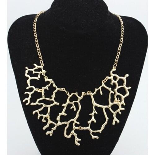 Vintage Hollow Tree Branch Pendant Necklace Gold Color Metal Big Statement Necklaces for Women