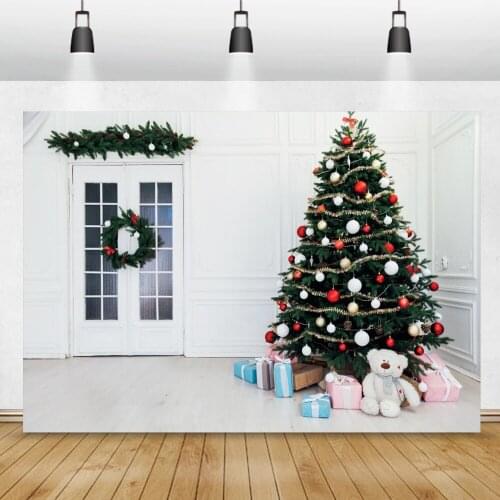 Photo Backdrop Winter Christmas Tree Gifts Bear Pine Branches Wood Door Scene Child Shoot Party Photography Background Photocall