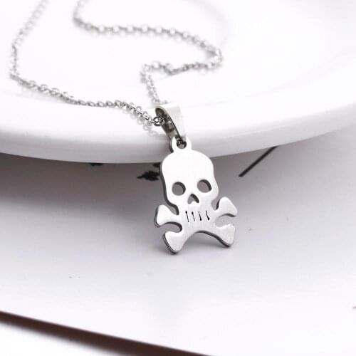 1 skull pendant necklace stainless steel ghost necklace pirate skull necklace men and women lucky gift jewelry