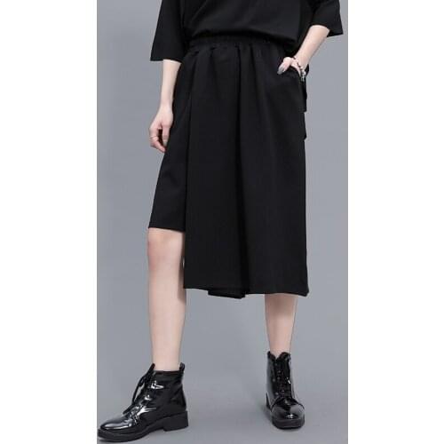 Spring and summer new large BF wind loose capri pants fashion a word wide leg show thin pants skirt fashion