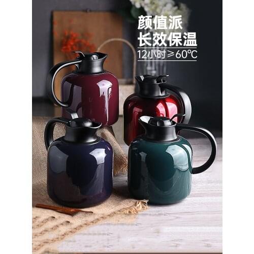 Retro European style 304 stainless steel heat preservation pot installed in family car, beautiful appearance, vacuum lock temper