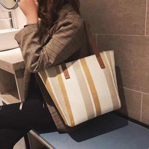 HISUELY Women's Bags In A Cage