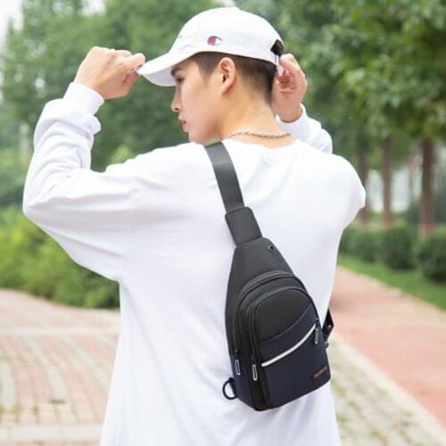 Chest Bag Mens Messenger Tide Brand New Shoulder Canvas Casual Small Backpack Diagonal Waist Luxury Fashion Designer Bag Men