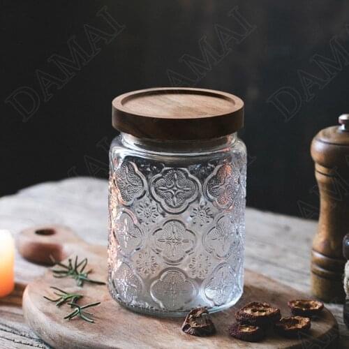 Relief Glass Storage Jar Carved Flower with Wooden Lid Sugar Crystal Jars Seal Tea Caddy Grain Dispenser Kitchen Supplies