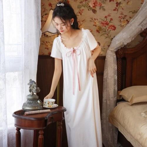 Women Short-sleeved Nightdress Summer Cotton Loose Sleepwear Plus Size Long Nightgowns Palace Style Night Dress Sleepshirts 2021