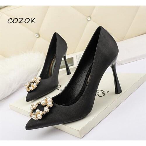 Party Night Pearl High Heels Women 2021 Fashion Elegant High Heels Sexy Ladies Causal Heels Women