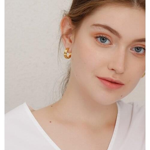 INS Europe and the United States simple niche savi same paragraph gold ring small thick with circle Hoops earrings