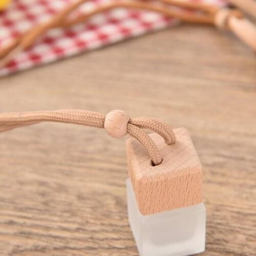 Hot 6ml Car Air Freshener Decoration Essential Oil Perfume Empty Bottle Hang Rope Pendant Aromatherapy Diffuser LX8153