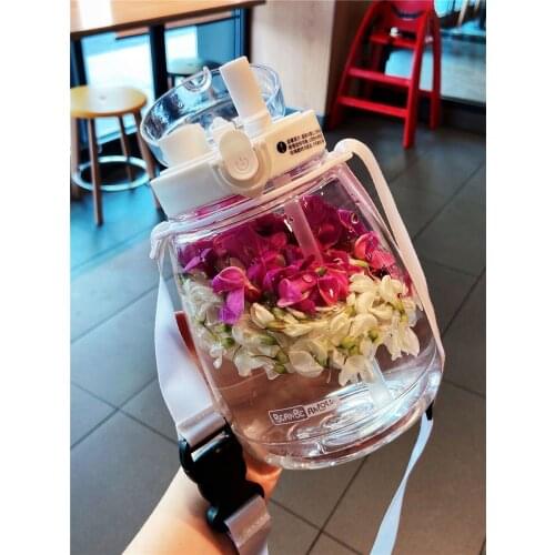 Sports Cup for Women Summer Cute Portable the Bottle of Jug Large Capacity Cup with Straw for Girls Adults Good-looking Cup