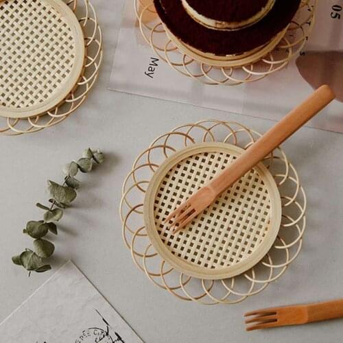 Japanese Style Drink Cup Coasters Bamboo Woven Saucer Mat Non-slip Pot Holder Rattan Woven Cup Mat Dining Table Placemats