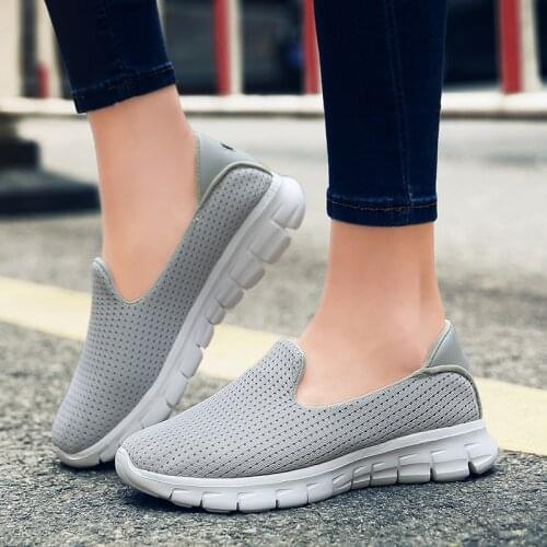 2021 New Women Casual Shoes Summer Autumn Fashion Brand Breathable Shoes Lazy Slip-on Women Shoes Women Flat Zapato Tenis Mujer
