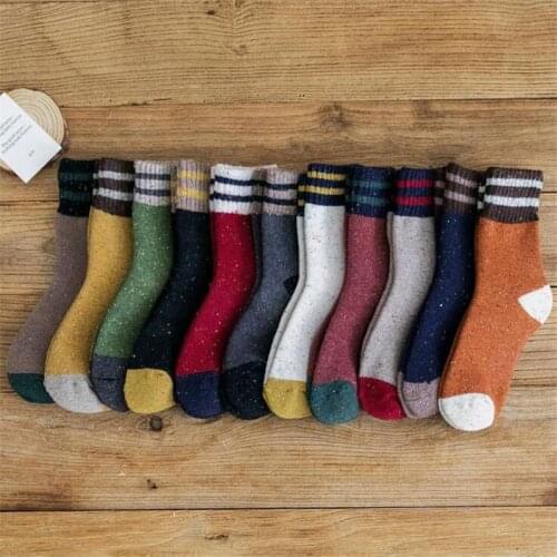 2020 New Harajuku Simple Solid Womens Warm Socks Women Winter Thick Soft Cotton Keep Warm Striped Socks Ladies Sox