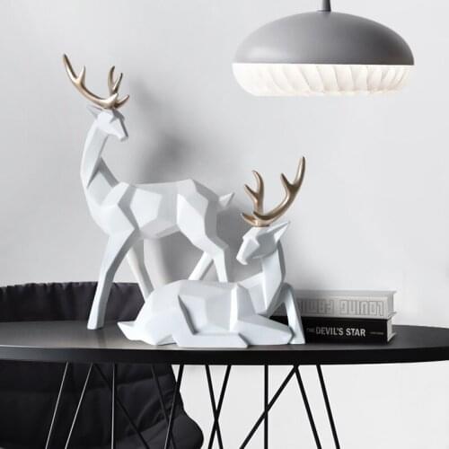 Statue Deer Resin Inflateble Reindeer Sculpture Decoration Nordic Home Decor Scandinavian Deers Figurines Tabletop Ornament