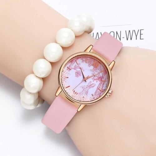 Rhinestones Women Quartz Watch Fine workmanship Attractive Rabbit Pattern Quicksand Faux Leather Wristwatch Daily life wearing