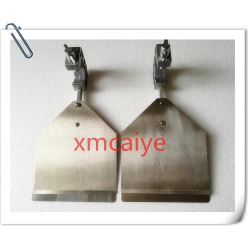 2 pieces CD102 SM102 SM72 accessories front regulatory pressure paper 66.072.084F