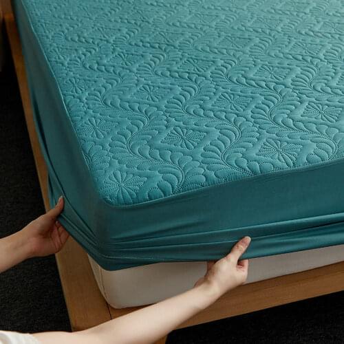 Bonenjoy Quilted Waterproof Mattress Cover 180x200cm King Size Quilted Bed Sheet Queen Size Mattress Protector for Double Bed