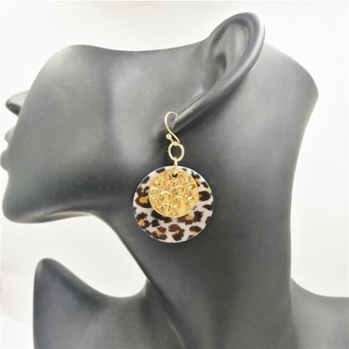 Shell and alloy Punk Fashion Earrings Jewelry For Women Drop Earrings Cute Pendientes Leopard Earrings Rainbow Earings 2020