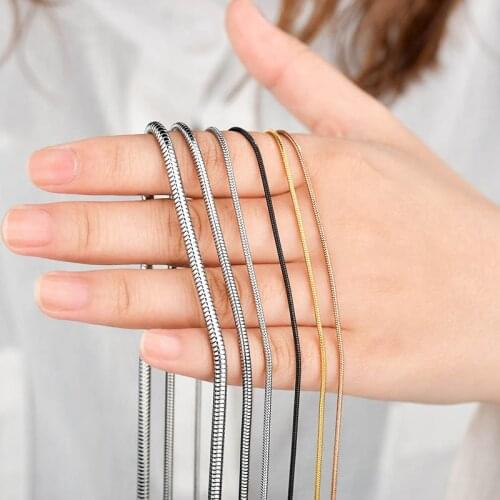 KEMI Snake Clavicle Chain For Women 2mm Fashion Necklaces Gold Titanum Steel Womens Jewelry Gift