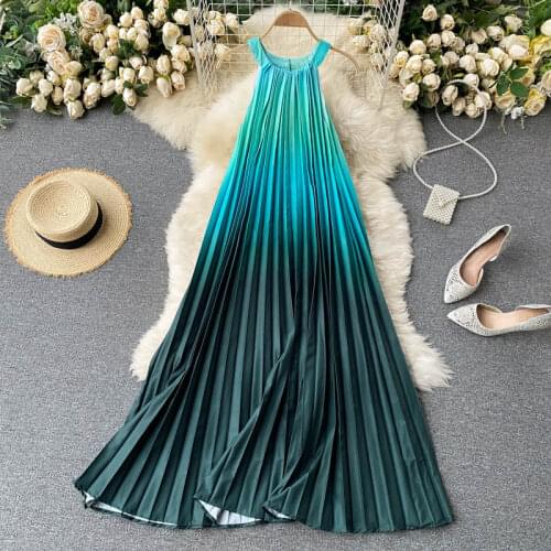 Vacation Beach Dress Sexy O-neck Halter Rainbow Color Gradient Pleated Oversize Dress Summer 2021