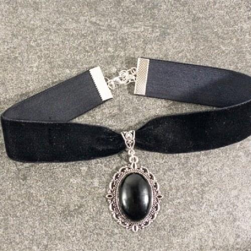 Goth Black Agate Choker Velvet Necklace Fashion Jewelry Women Gift Pagan Wiccan Medieval Pendant Statement Renaissance