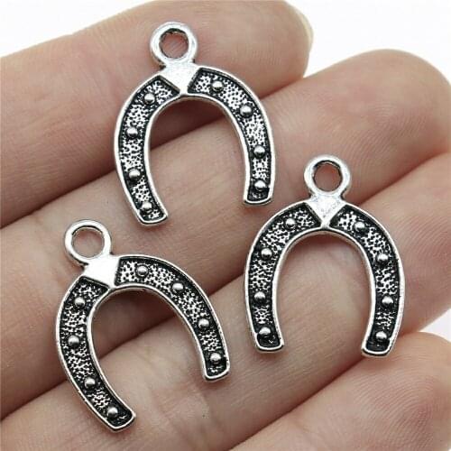 20pcs Charms Lucky Horseshoe Good Luck Talisman 24x18mm Tibetan Silver Color Pendant Antique Jewelry Making DIY Craft