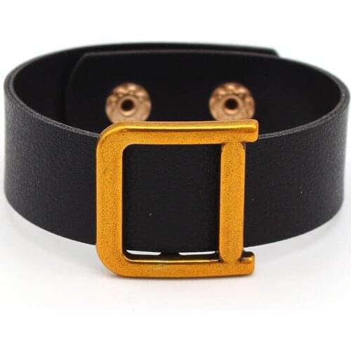 NEW Fashion Bracelet for Women High Quality Three Colors Available D Letter Decorative Clasp Bangles Leather Bracelet Jewelry