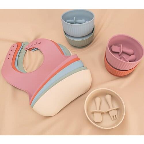 Baby Silicone Bowl Feeding Tableware Baby Bibs Spoon Waterproof Suction Bowl Childrens Tableware Silicone Plate Set Dishes