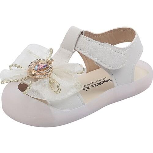 Childrens Sandals Girls Soft Bottom 2021 Summer New Princess Shoes Fashion Cartoon Anti-kick Beach Shoes for Wedding Chic Flats