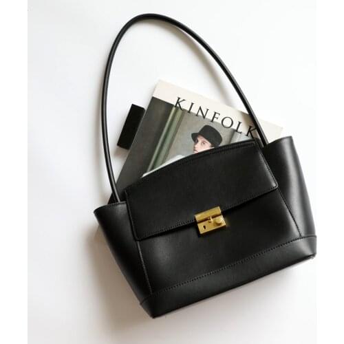 OUSSON 2021 New Design Large Capacity Leather Baguette Bag Exquisite Female Retro Underarm Bag One Shoulder Bag