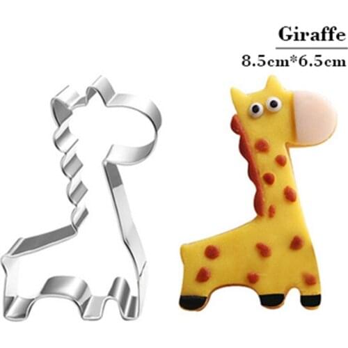 Giraffe Shape Biscuit Mold Bakeware Fondant Cake Mold DIY Sugar craft 3D Pastry Cookie Cutters Baking Tools