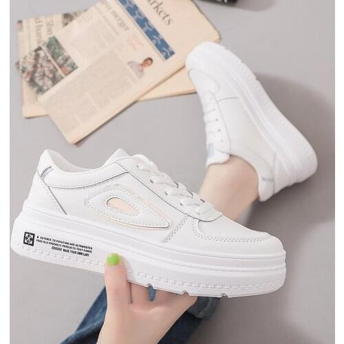 Winter tide shoes 2019 autumn small white shoes womens new wild casual shoes old shoes plus velvet sneakers womens shoes