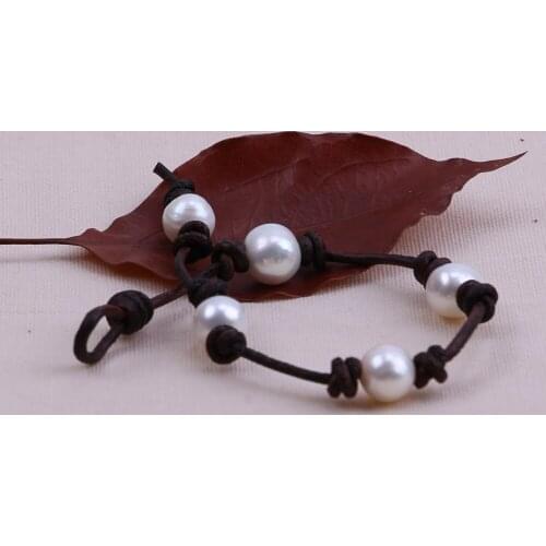 Ambrum Valentines Day 7/8 inch Women Single Freshwater Pearls Leather Bracelet,White Pearls Beaded Bangle on Black Leather Cord