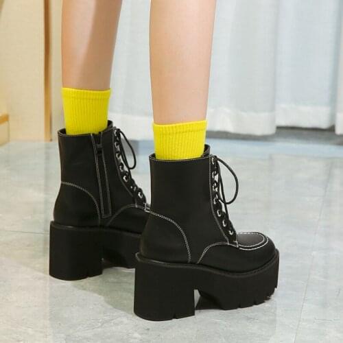 LTARTA 2021 Winter Fashion Womens Boots Thick-soled Platform High-heeled Boots Thick-heel Lace-up Plus Size Boots 35-42 ZYW