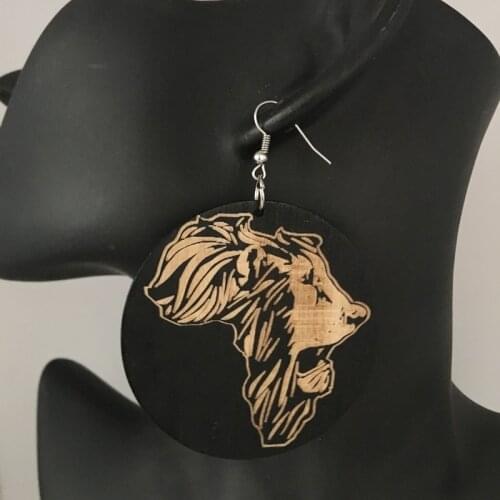 5pairs/lot Engraving Africa Lion Wooden Earrings