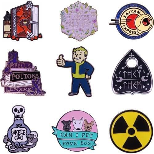 G2040 Funny Enamel Pins and Brooches for Women Men Anime Lapel pin backpack bags badge Collection Gifts