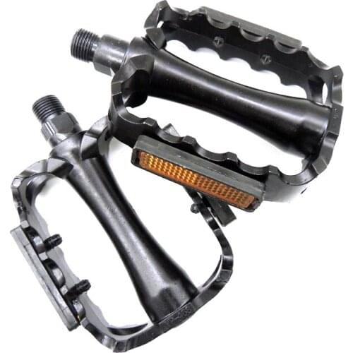 Mountain bike pedal aluminum alloy bicycle pedal non-slip ball pedal steel shaft core with reflector