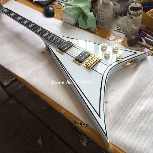 High-quality 6-string special-shaped electric guitar, white striped paint, gold accessories, rose fingerboard, postage