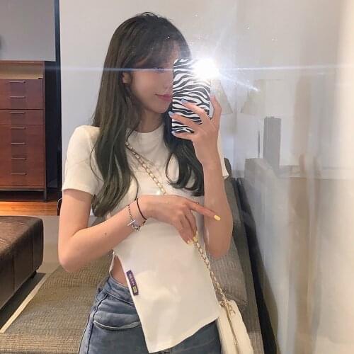 Slim T-shirt Design Short-sleeved Womens Summer Dress New Korean Version of Wild Thin White Split Round Neck Top