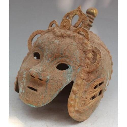 The ancient bronze antique copper ornaments general face copper helmet helmet antique antique gift collection