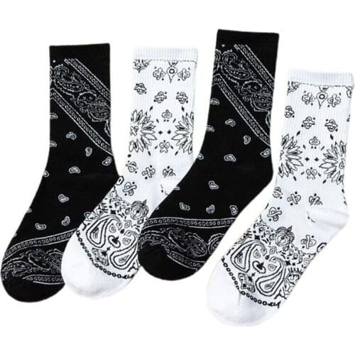 Women Men Ethnic Paisley Floral Print Crew Socks Harajuku Hip Hop Black White Street Skateboard Casual Sport Cotton Mid