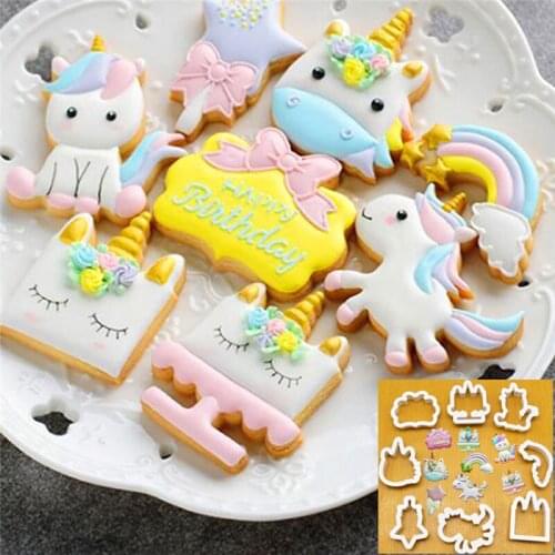 8Pcs DIY Cute Cartoon Unicorn Horse Shape Fondant Cake Cookie Biscuit Cutter Mold Biscuit Decorating Moulds Kitchen Baking Tools