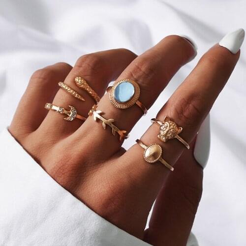 6 Pcs/Set Women Simple Rings Set Gold Color Crystal Moon Leaf Snake Geometric Finger Ring Set Ladies Classic Party Jewelry