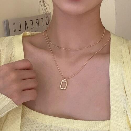 Double Cascade Necklace with Square Pendant Collarbone Chain Design Feel Hip-Hop Web Celebrity Necklace for Women Accessory