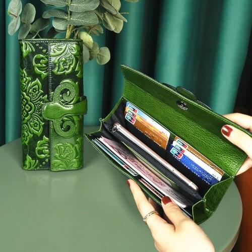 Womens Rfid Wallet 100% Leather Clutch Bag Retro Designer Embossed Flowers Long Phone Card Holder Women Luxury Green Flip Purse