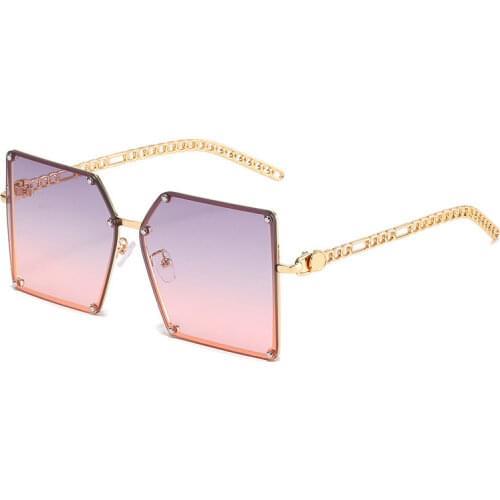 New Fashion Oversized Shades Women Square Metal Sunglasses Vintage Retro Sun Glasses Female Oculos de sol Feminino