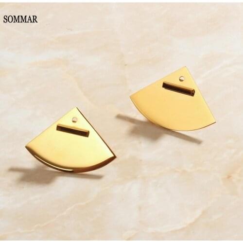 SOMMAR Fashion New Brand Design Luxurio 18KGP Gold Filled Maiden stud earrings Fan shape, 2 ways to wear women earrings luxury