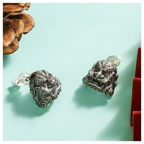 Domineering Lion Head Stud Earrings Retro Silver Color Pi Xiu Earrings Good Lucky Jewelry for Men Womens Punk Earrings Gifts