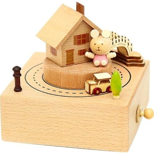 Rotating Wooden Music Player Innovative Present Environmentally Friendly Delicate Workmanship Music Player for Female Friends