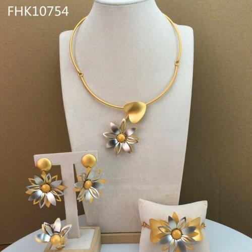 Yuminglai 24K Flower Design Fashion Jewelries Two Tones 4 Pcs Jewelry Set for Women FHK10754